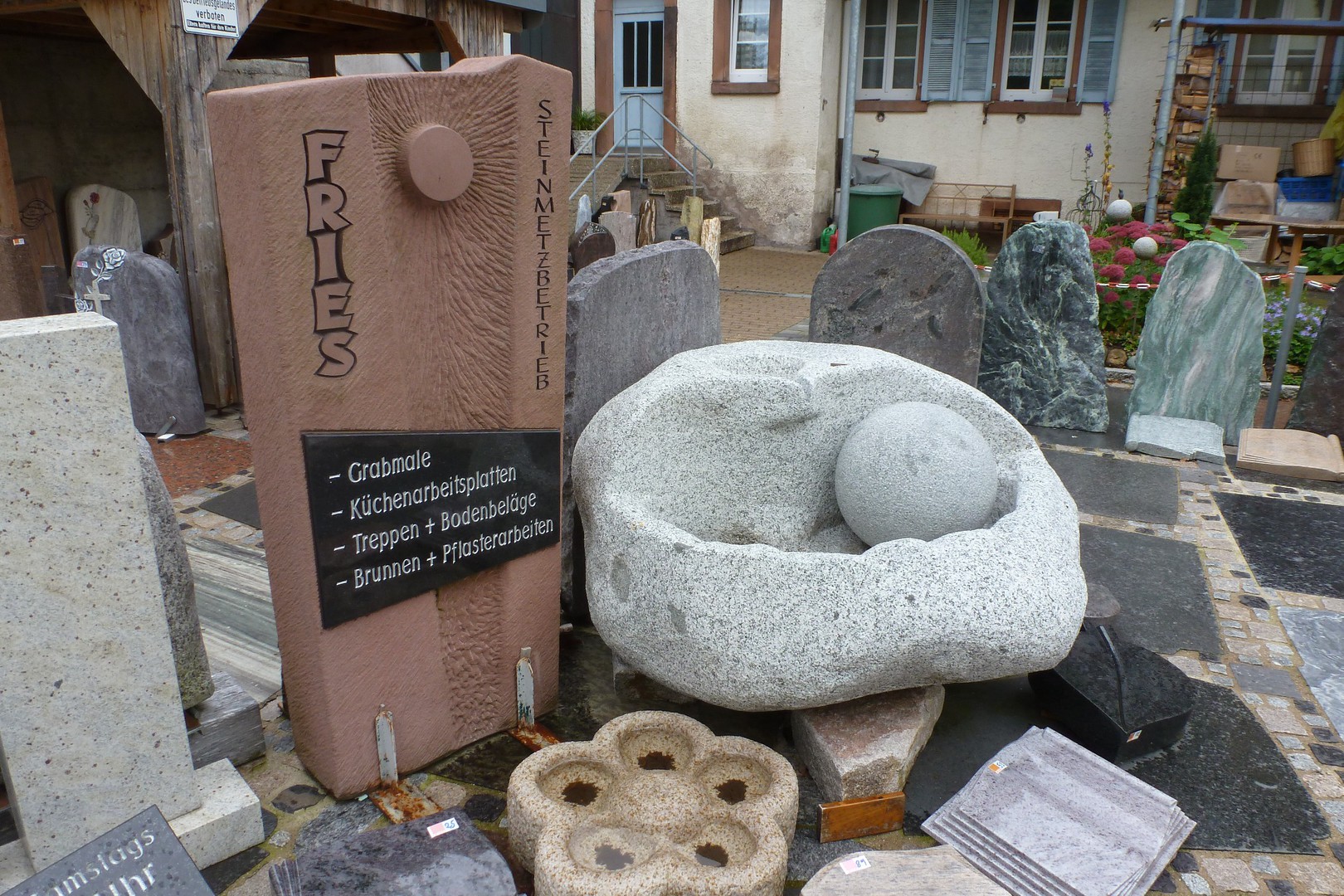 Bestattungen und Natursteine
